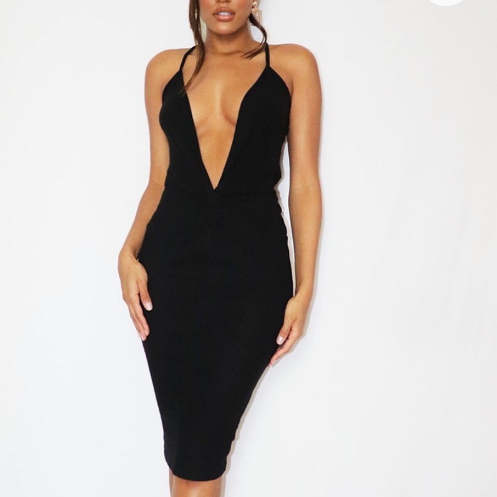 PLT Black Brushed Rib Twist Front Plunge
